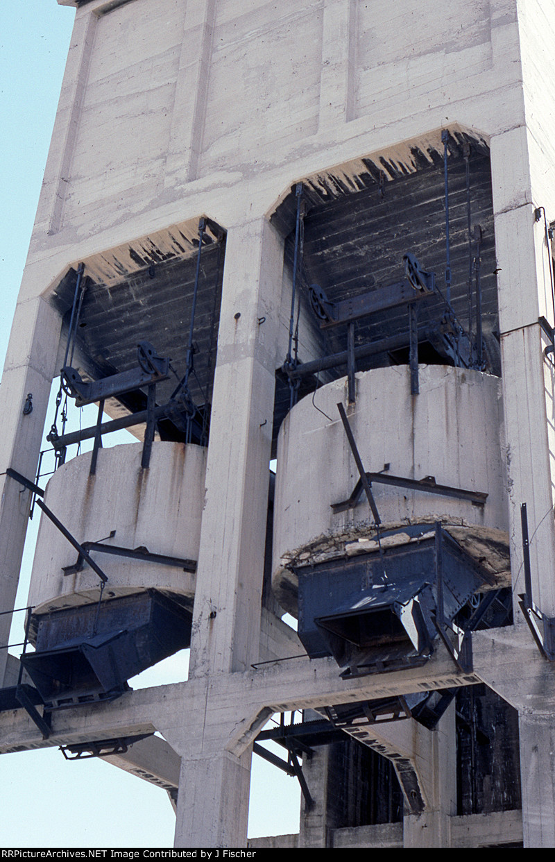 Mescal coaling tower